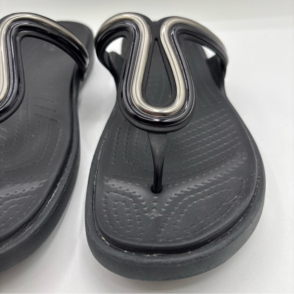 Crocs Sanrah Metal Block Wedge Black Women’s Size 10 205470 Dual Comfort Sandal - Picture 10 of 16